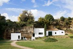 Espagne : découvrez cette incroyable maison construite dans une grotte