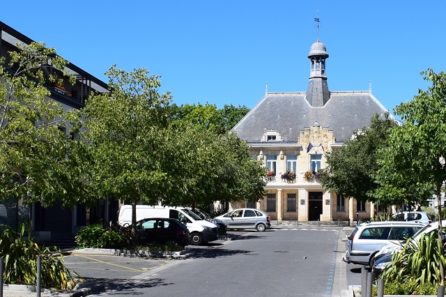 Le centre-ville de Saint-Médard-en-Jalles