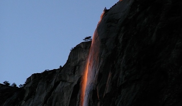 Cascade de feu Horsetail Fall