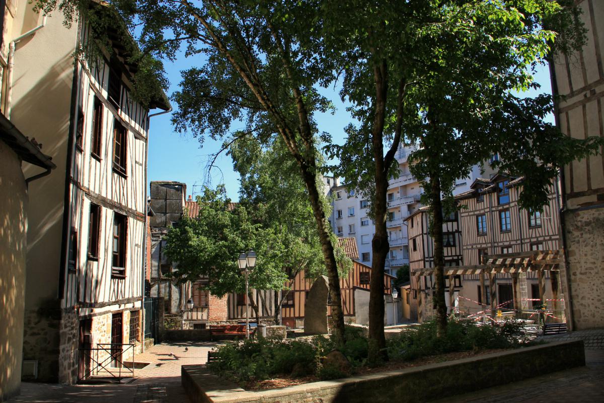Rue du centre historique de Limoges