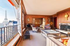Le prix moyen d'un appartement ancien à Paris est de 8 148 € mais certains biens exceptionnels peuvent aller jusqu'à 37 000 €. © Agence John Taylor Où achètent les étrangers à Paris ?