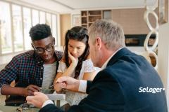 Pour en être reconnu comme le nouveau propriétaire, l’acte de vente doit être publié au service de la publicité foncière. © jacoblund Un acte authentique est-il obligatoire pour vendre un bien immobilier ?