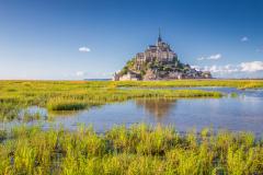 Le Mont-Saint-Michel, une première étape immobilière de prestige