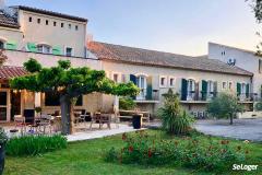 À moins de 25 km de Nice, Antibes et Cannes, La Colle-sur-Loup jouit d’une localisation rêvée © Arcangela - Shutterstock « Le prix immobilier dans le secteur de La Colle-sur-Loup est en hausse ! »