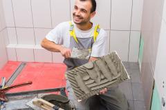 Les travaux d'amélioration sur une habitation achevée depuis plus de deux ans bénéficient d'une TVA à 10 %. © Dusan Kostic Quels sont les travaux assujettis à une TVA à taux réduit ?