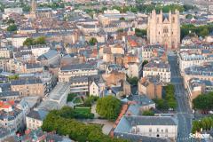 À Nantes, le prix moyen d'un logement en France en 2021 dans l'ancien permet d'acheter 62 m².