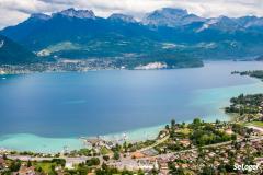 vue-aerienne-lac-annecy-seloger