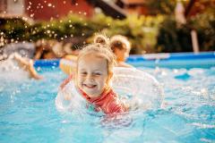 Une mini piscine