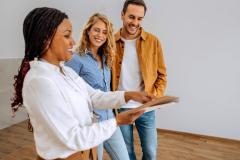 Les choses à savoir avant de louer sa maison entre particuliers. © Pekic – Getty Images