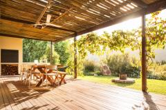 Le sol de la terrasse toujours au frais