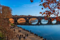 Vue de jour sur le Pont-Neuf à Toulouse