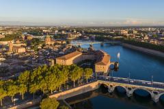 Vue aérienne de Toulouse et de ses ponts