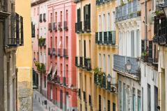 Airbnb écope de 64 millions d'euros d'amende pour avoir publié des annonces de logements non autorisés en Espagne.