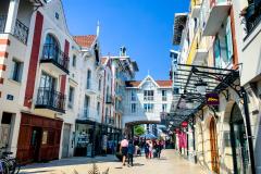 Bien que les prix y soient parmi les plus élevés du littoral, Arcachon un lieu de villégiature incomparable. ©Getty Images