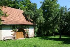 Les dépendances de votre maison influent sur vos impôts locaux. © Kirschner – Getty Images