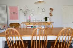 La salle à manger 2026 est chaleureuse, modulable et personnalisée pour en faire une pièce confortable et singulière. © monkeybusinessimages - Getty images