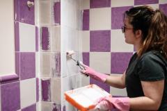 De quelle couleur repeindre le carrelage de votre salle de bain ?