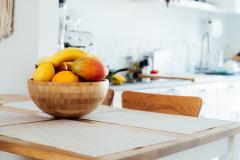 Moucherons dans la cuisine : comment s'en débarrasser et ne plus les revoir.