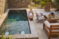 La plunge pool, la mini-piscine qui s'installe partout.