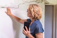 Béton auto-cicatrisant : des bactéries pour réparer les fissures de votre maison.