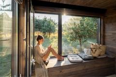 Wood drenching : la technique déco qui transforme une pièce en cocon chaleureux.