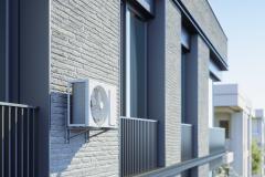 Les risques de poser une clim sans autorisation de la copropriété