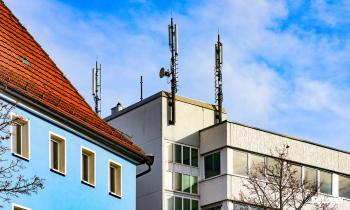 Quelle est la réglementation pour l'installation des antennes-relais ?