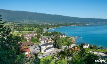 Lac d'Annecy : pourquoi les maisons sont-elles si chères à Veyrier-du-Lac ?