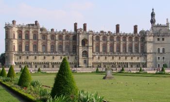 Maison de luxe à Saint-Germain-en-Laye, l'enracinement dans un fief royal