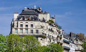 Chambre de bonne à Paris, un bon investissement locatif ?