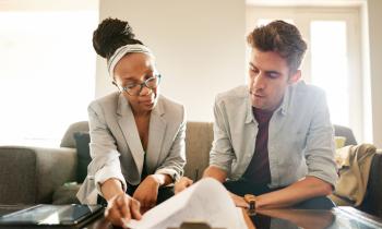 Caution gratuite, Visale protège le propriétaire contre les impayés de loyer. © AJ_Watt – Getty Images