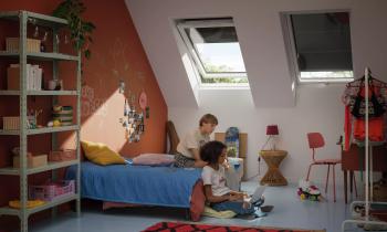 Chambre baignée de lumière grâce aux VELUX