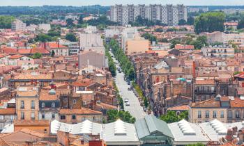 Bègles est située aux portes de Bordeaux. © RussieseO – Getty Images