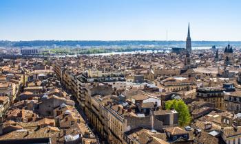 Entre ville et nature, Eysines est située au Nord de Bordeaux. © marcociannarel - Getty Images