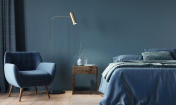 Le bleu nuit, couleur 2025 de la chambre à coucher