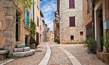 7 villages en France où passer l’été loin de la foule