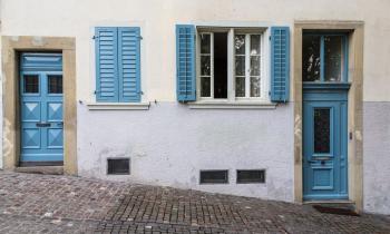 Parfois boudés, les rez-de-chaussée sont pourtant intéressants pour un investissement étudiant. © kanonsky – Getty Images