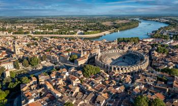 Arles