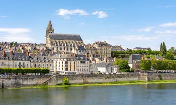 Vue sur Blois et la Loire