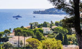 vue sur villas saint jean cap ferrat