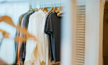 Nos idées pour transformer un placard en coin cosy.