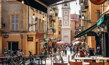 À Nice, les prix augmentent sensiblement plus que dans les autres métropoles. © Getty Images - Andrei Antipov