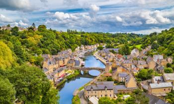 Le classement Airbnb des meilleures destinations gastronomiques en France