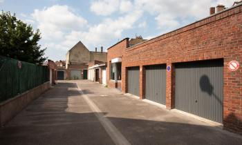 	Investir dans un garage, c’est entre 6 et 10 % de rendement. © kievith - Getty Images