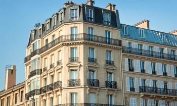 À Paris, un encadrement des loyers spécifique est appliqué depuis 2019. © Nikada - Getty Images