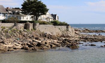 Les familles, les actifs, comme les retraités, ont de bonnes raisons de choisir de vivre à Pornichet. © Getty Images