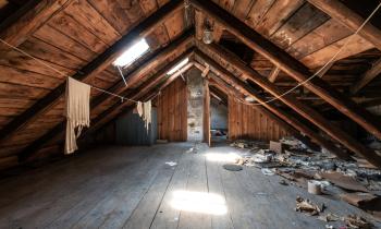 Les points à examiner avec attention quand on visite un grenier