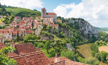 Saint-Cirq-Lapopie, élu Village préféré des Français en 2012.