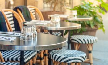 7 terrasses d'hôtel à Paris pour profiter du retour des beaux jours.