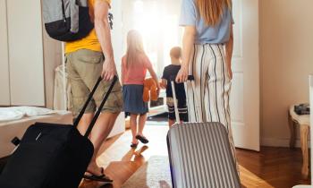 Départ en vacances : les 9 vérifications à faire avant de fermer la porte.